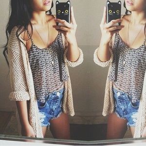 Brandy Melville | "jacqueline" Indigo White Ikat Pattern Crop Top One Size